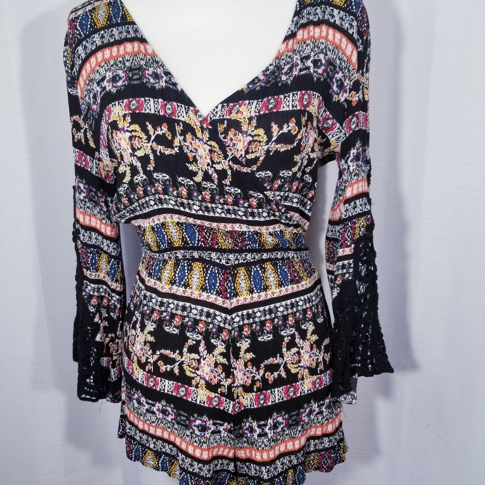 Millau pattern multicolor long sleeves romper.  XS - Picture 2 of 12